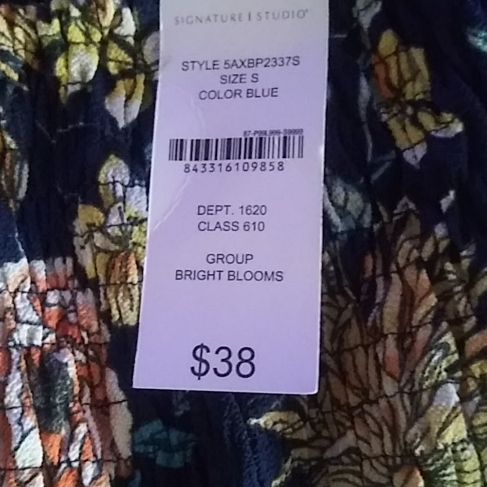 Blouse - Picture 2 of 3